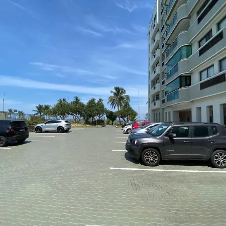 Apto de frente para a praia com vista pra lagoa-3